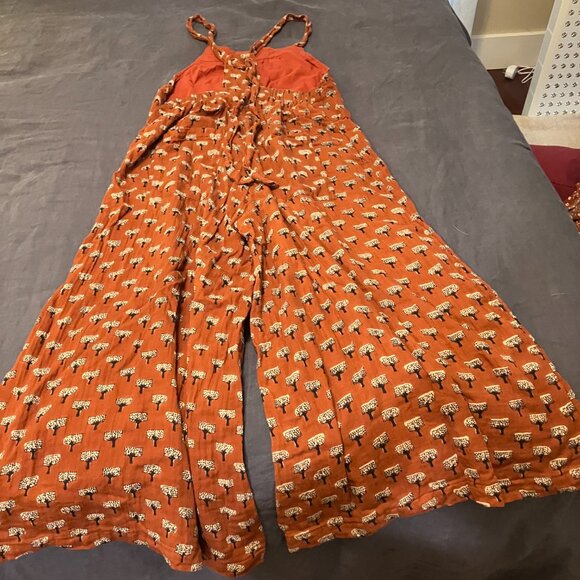 Wide leg  jumpsuit - Picture 4 of 9